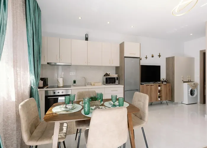 Pearl * بلدة كوس