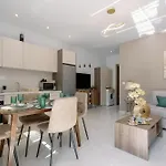 Pearl Apartament *
